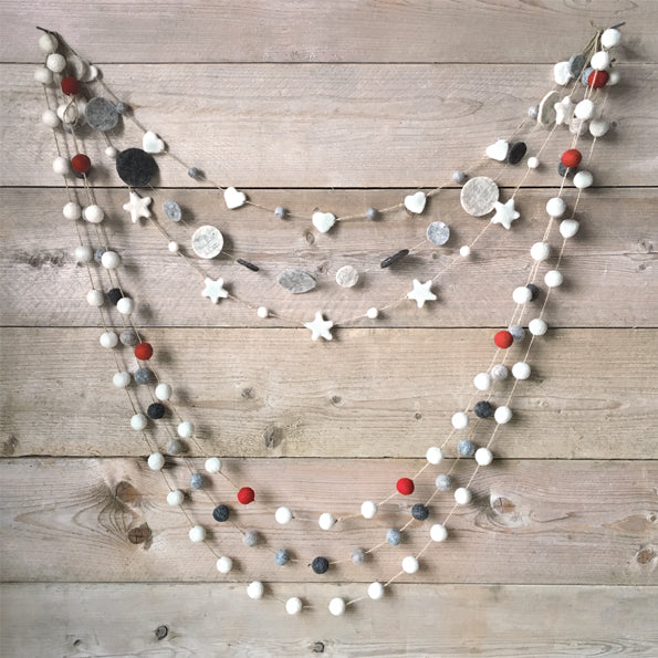 East of India Felt Pompom Garland - Natural wool colours