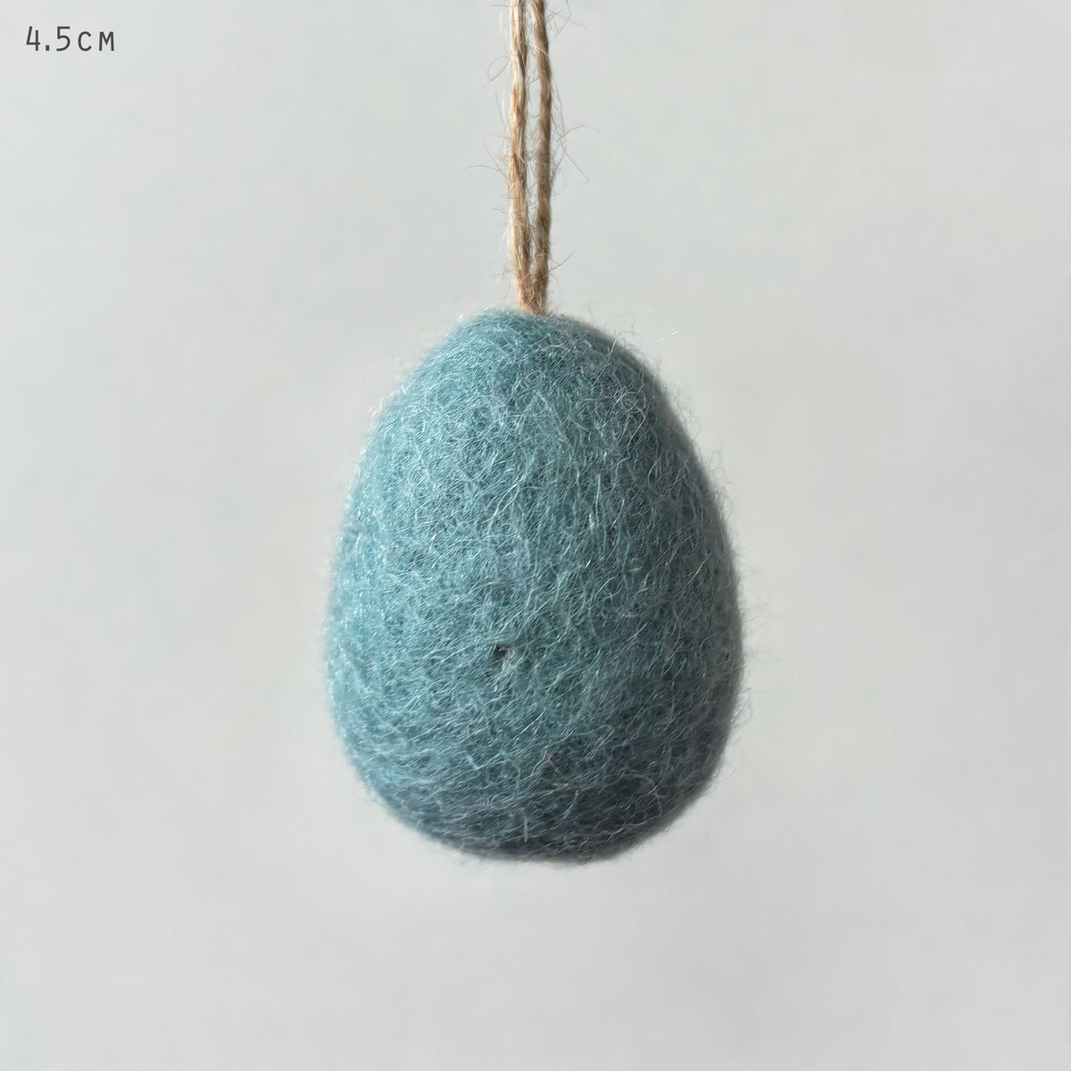 East of India Small Felt Easter Egg - Blue