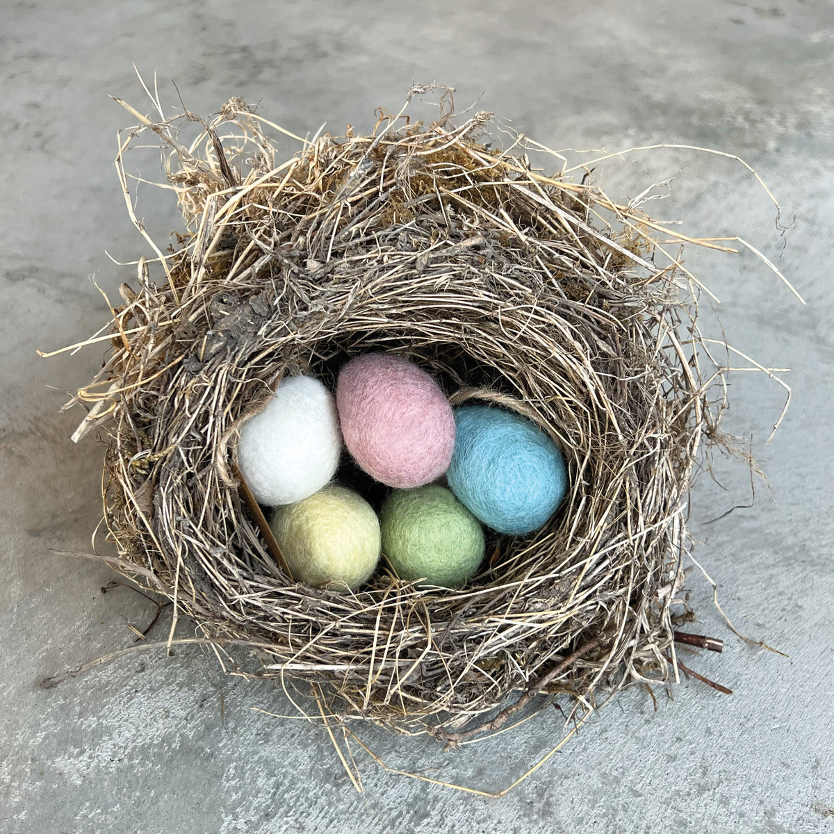 East of India Small Felt Easter Egg - Pink