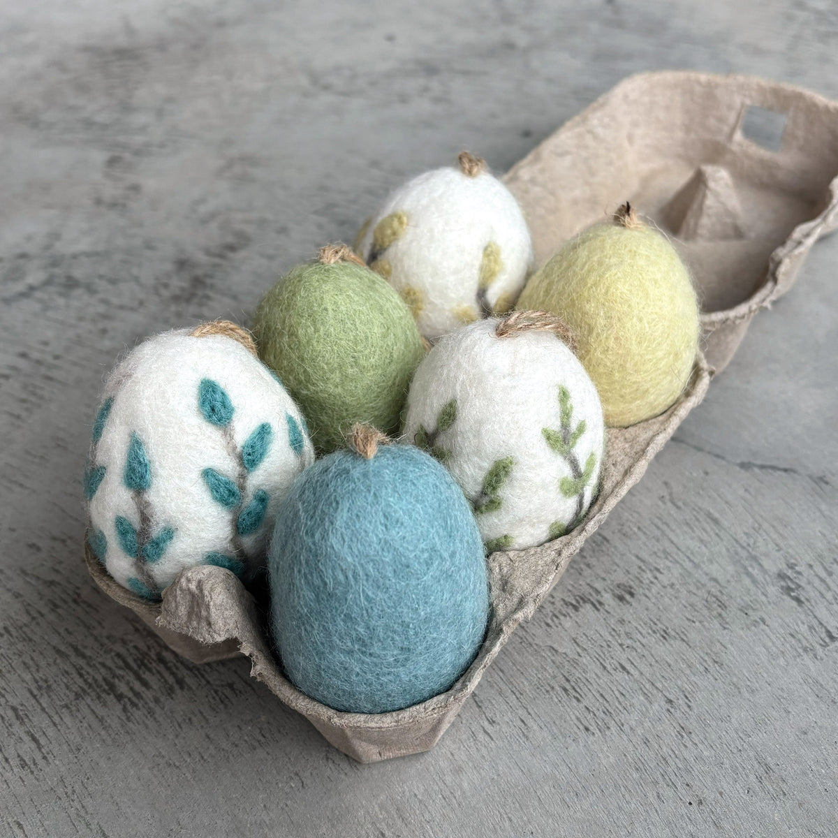 East of India Felt Easter Egg - Green