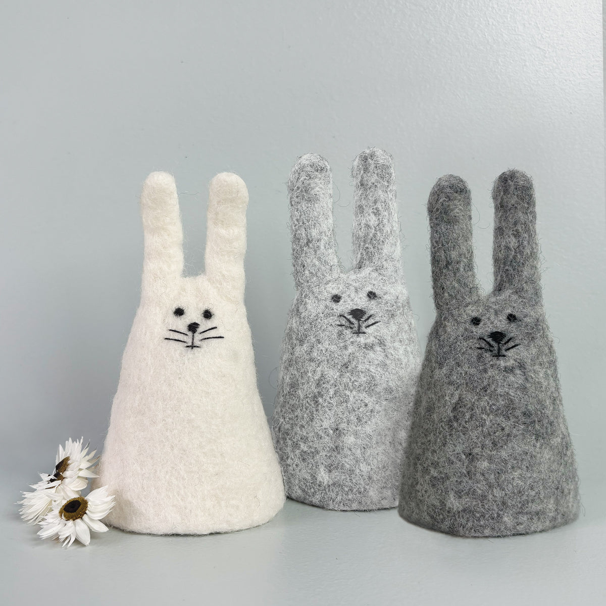 East of India Rabbit Egg Cosy - Light Grey
