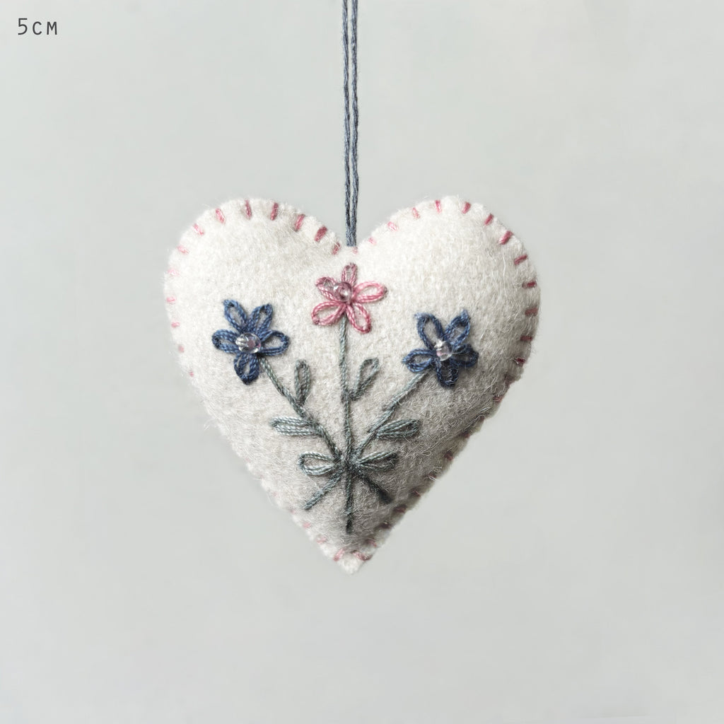 East of India Embroidered Floral Hanging Heart - Cream