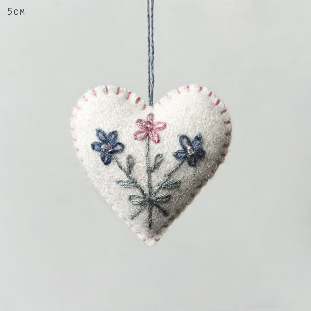 East of India Embroidered Floral Hanging Heart - Cream