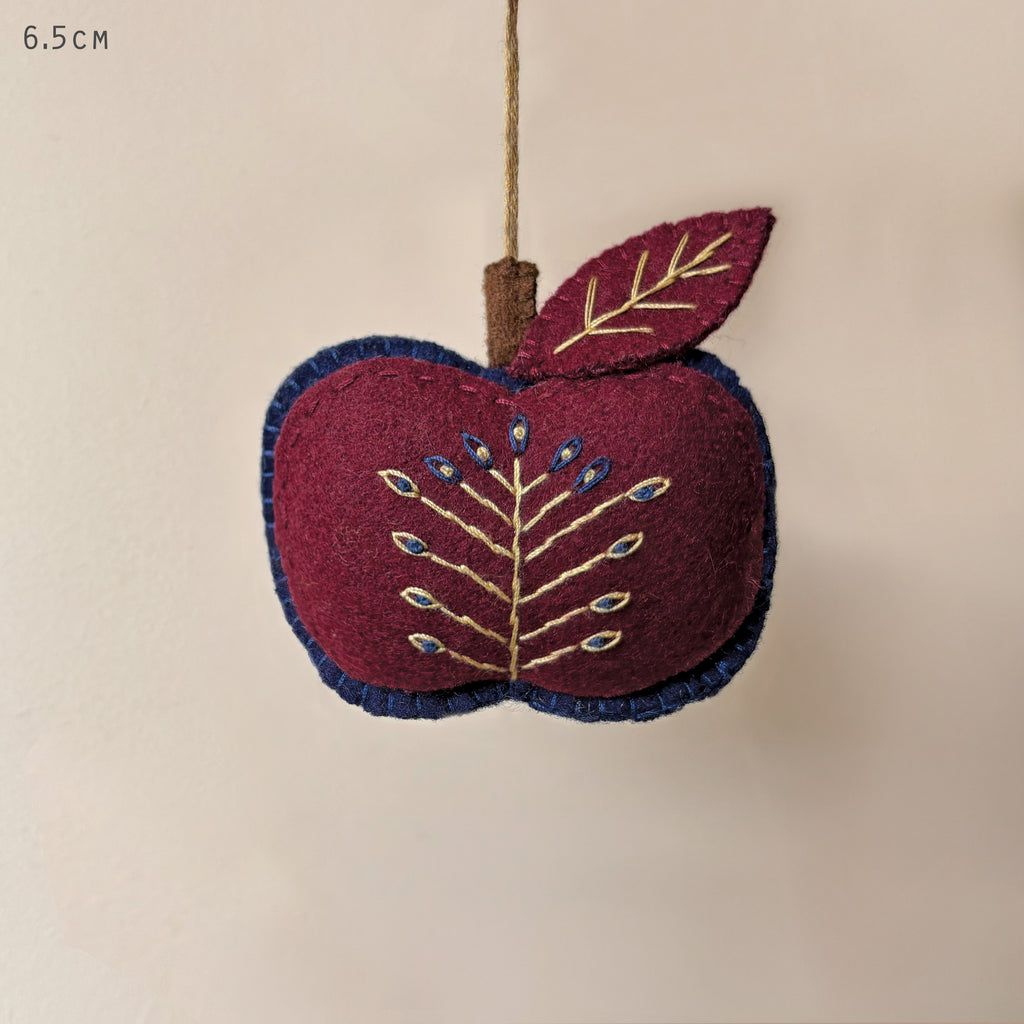East of India Large Wool Apple Folk Art Hanging Decoration