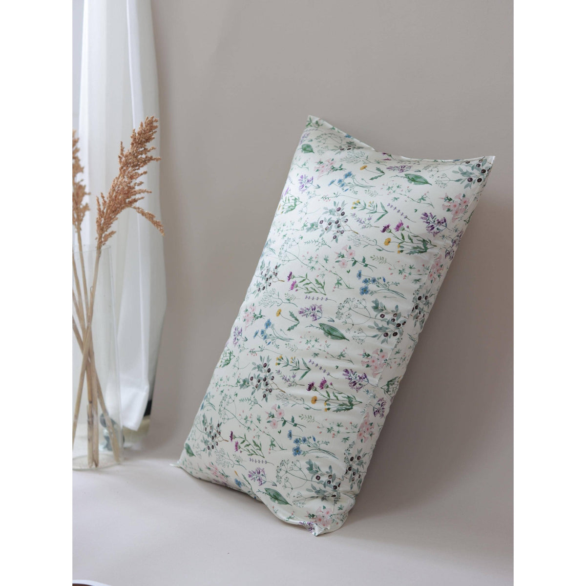 Mulberry Silk Pillowcase - Wildflower Meadow