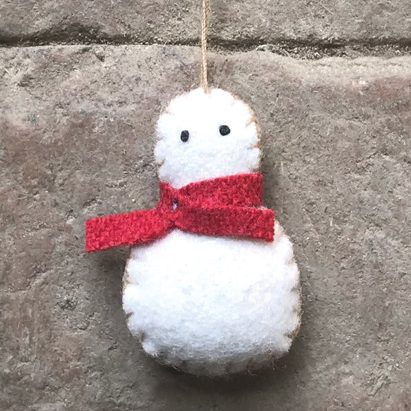 East of India Tiny Felt Hanging Snowman Decoration