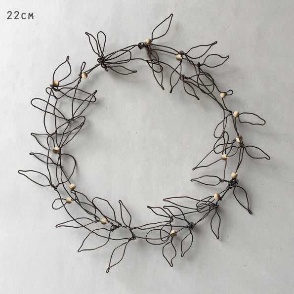 East of India Wire Wreath with Berries