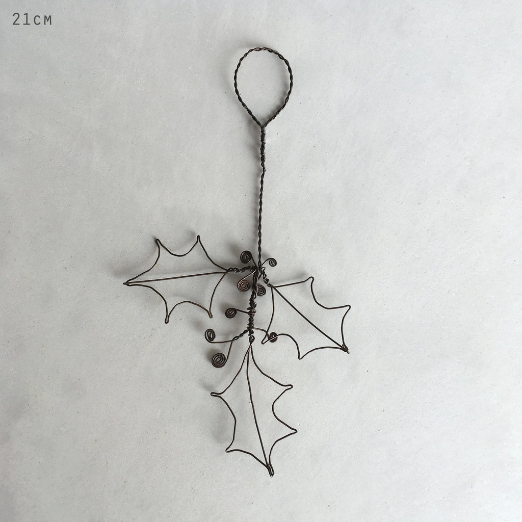 East of India Wire Hanging Holly Decoration