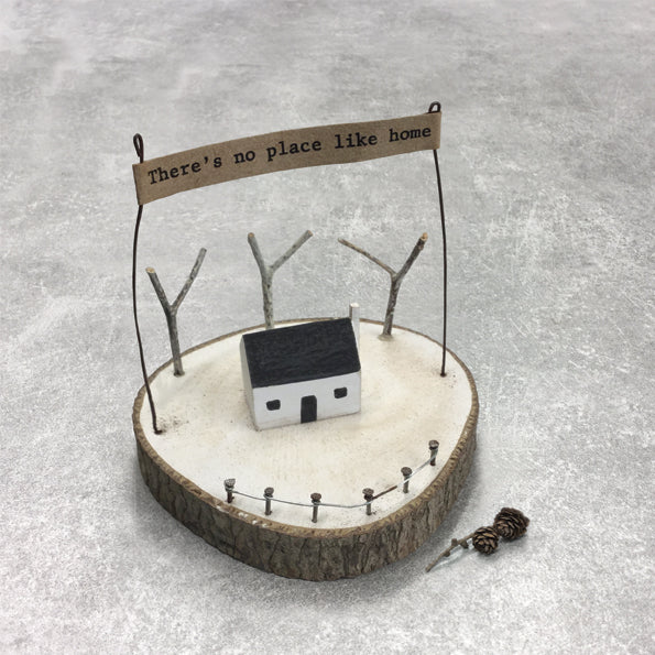 East of India Wooden Winter Wonderland Scene - No place like home