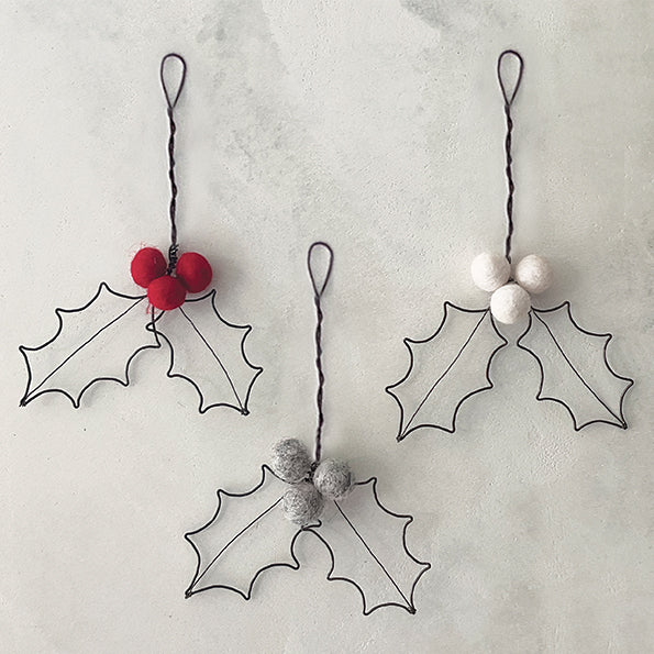 East of India Rusty Wire Holly Leaf Decoration - Red