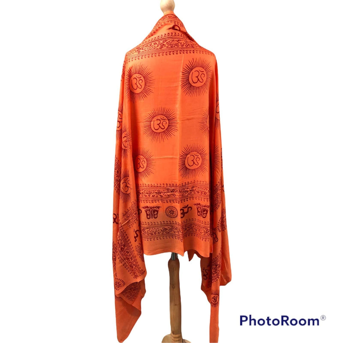 Om Print Cotton Meditation Shawl
