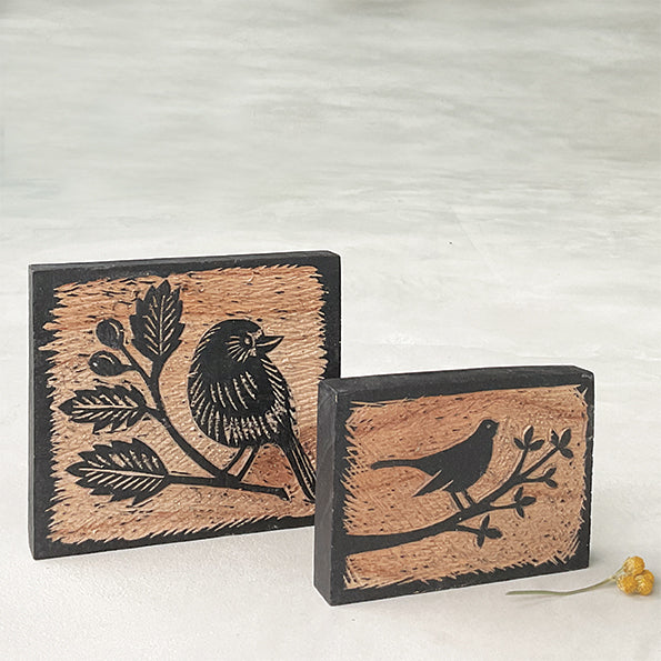 East of India Wooden Block - Robin & rosehip