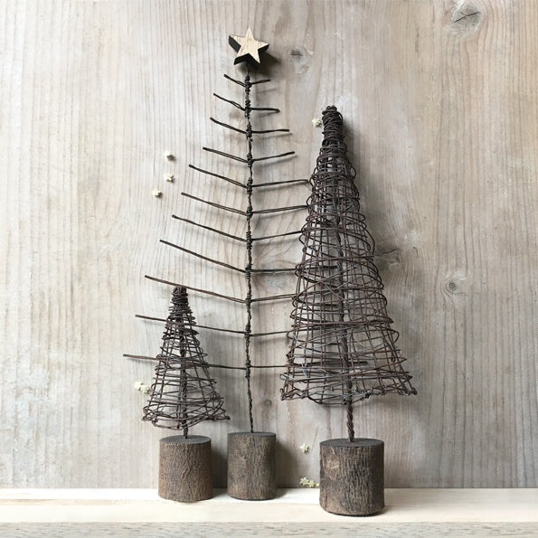 East of India Rusty Wire Christmas Tree - Large