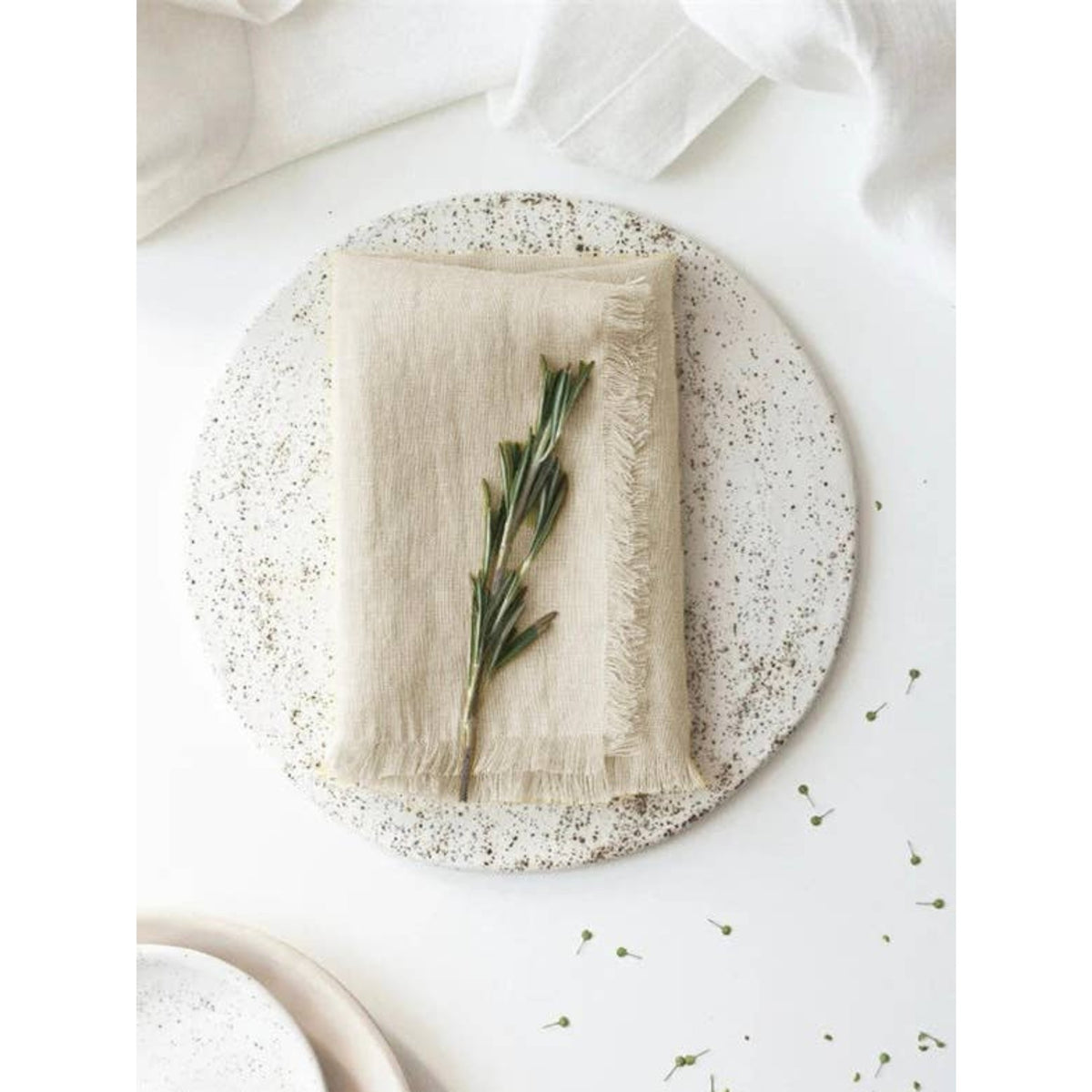 Washed Linen Frayed Edge Napkin & Placemat - 13 / 32 x 44 cm