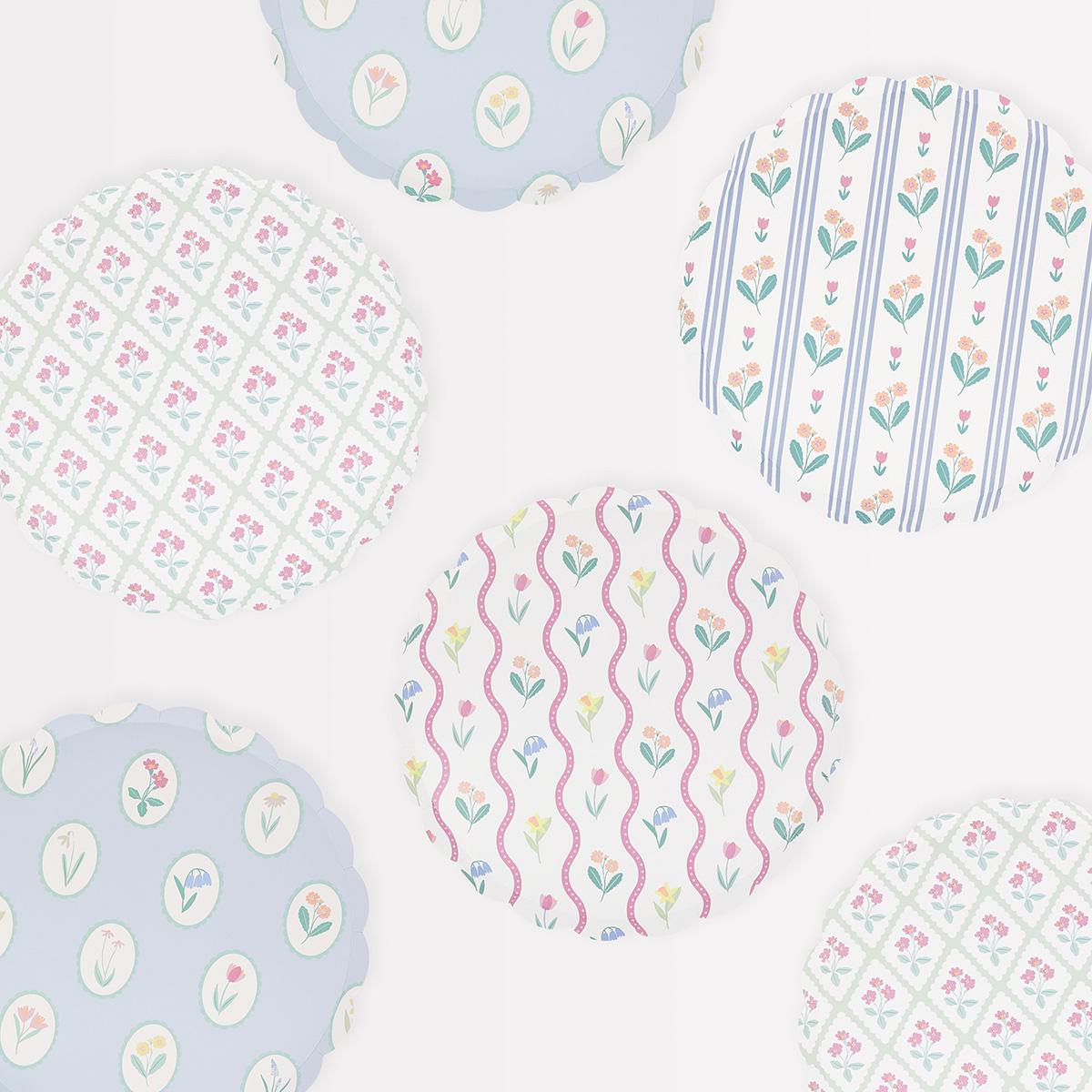 Bloomsbury Floral Side Party Plates x 8 | Meri Meri party plates Bloomsbury Floral Side Party Plates x 8