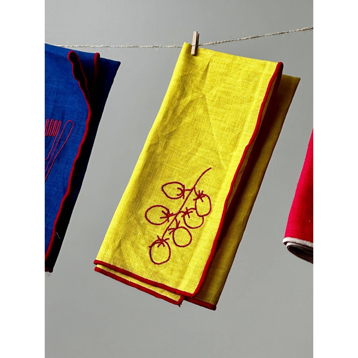 Linen Blend Napkins - Vine Tomatoes, Set of 2