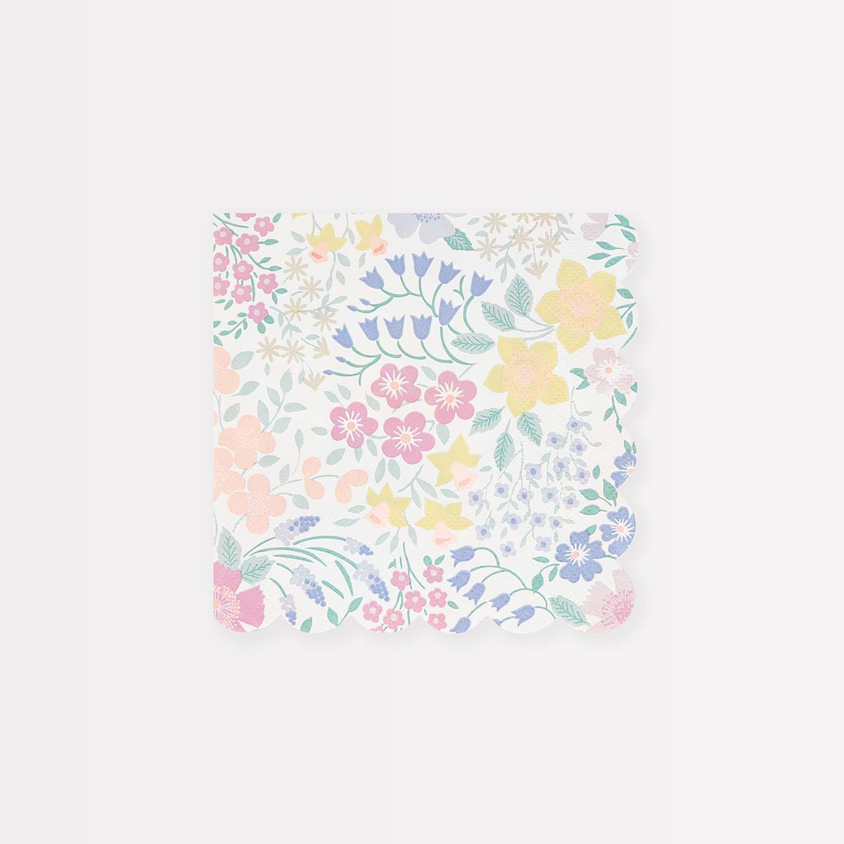 Cottage Garden Small Party Napkins x 16 | Meri Meri party napkins Cottage Garden Small Party Napkins x 16