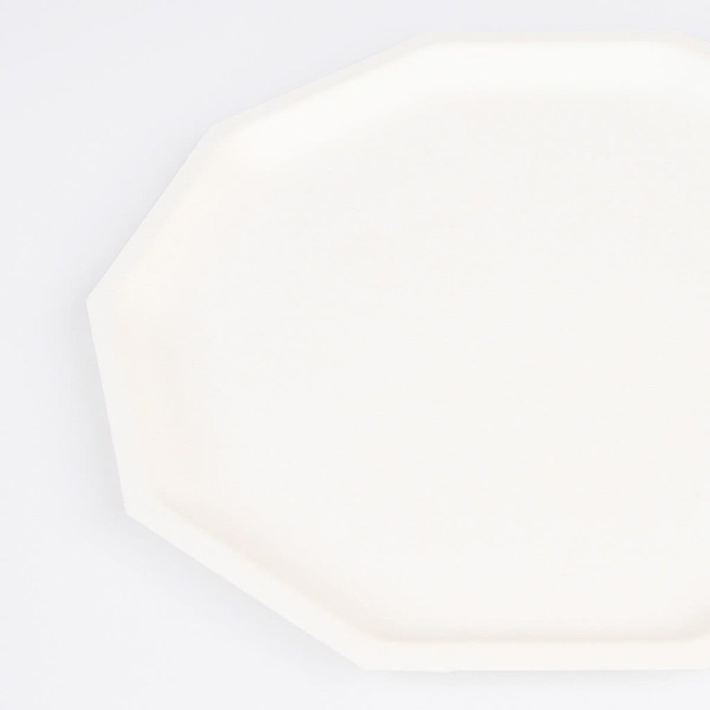 Cream Decagon Compostable Side Party Plates x 8 | Meri Meri party plates Cream Decagon Compostable Side Party Plates x 8