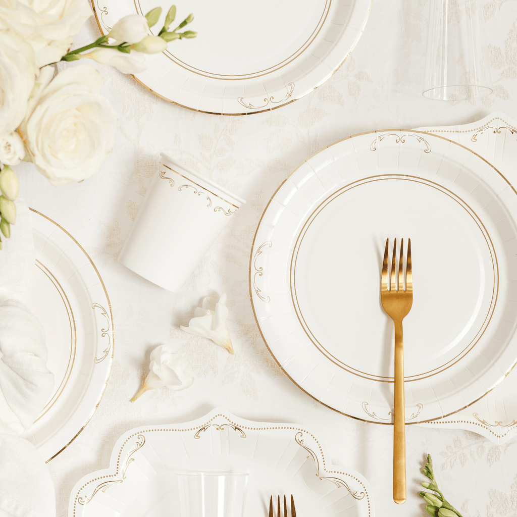 Cream Floral Lace Style Table Runner - Lace Tablescapes tablecover Cream Floral Lace Style Table Runner