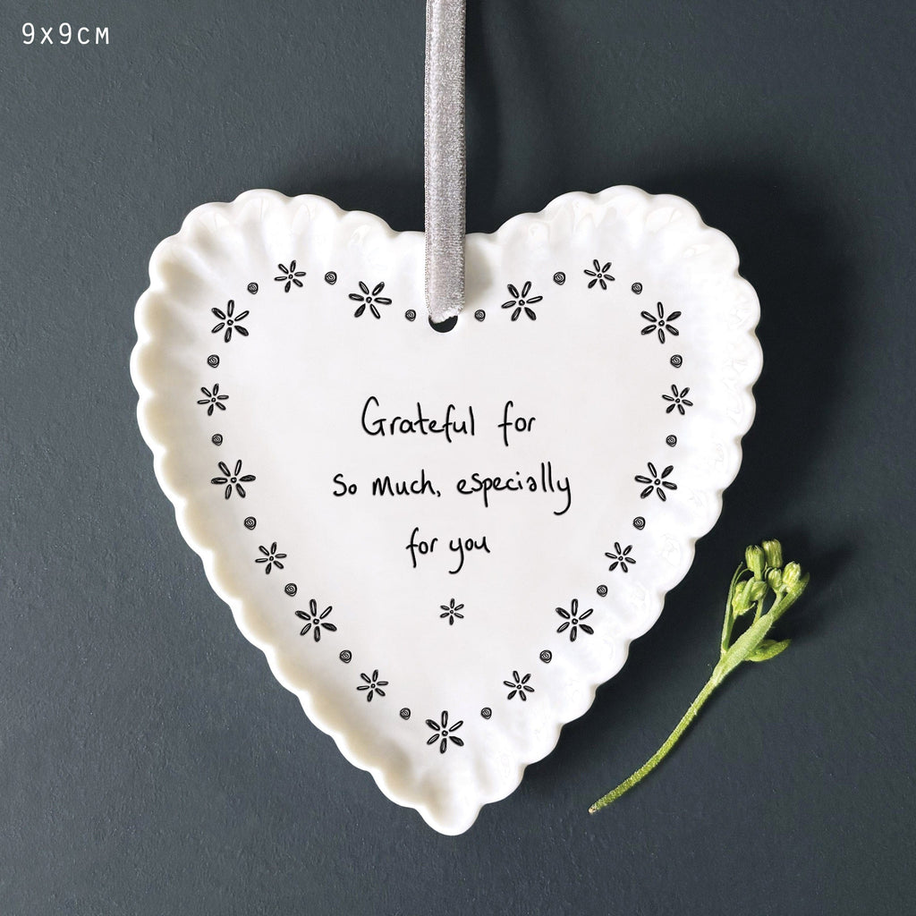 East of India Scallop Heart - Grateful for so much Hanging Decoration East of India Scallop Heart - Grateful for so much