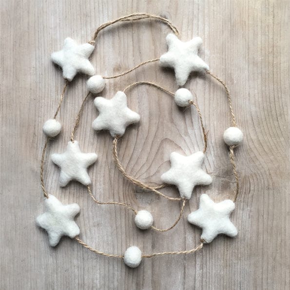 East of India White Stars Felt Garland - Christmas Decorations Wreaths & Garlands East of India White Stars Felt Garland