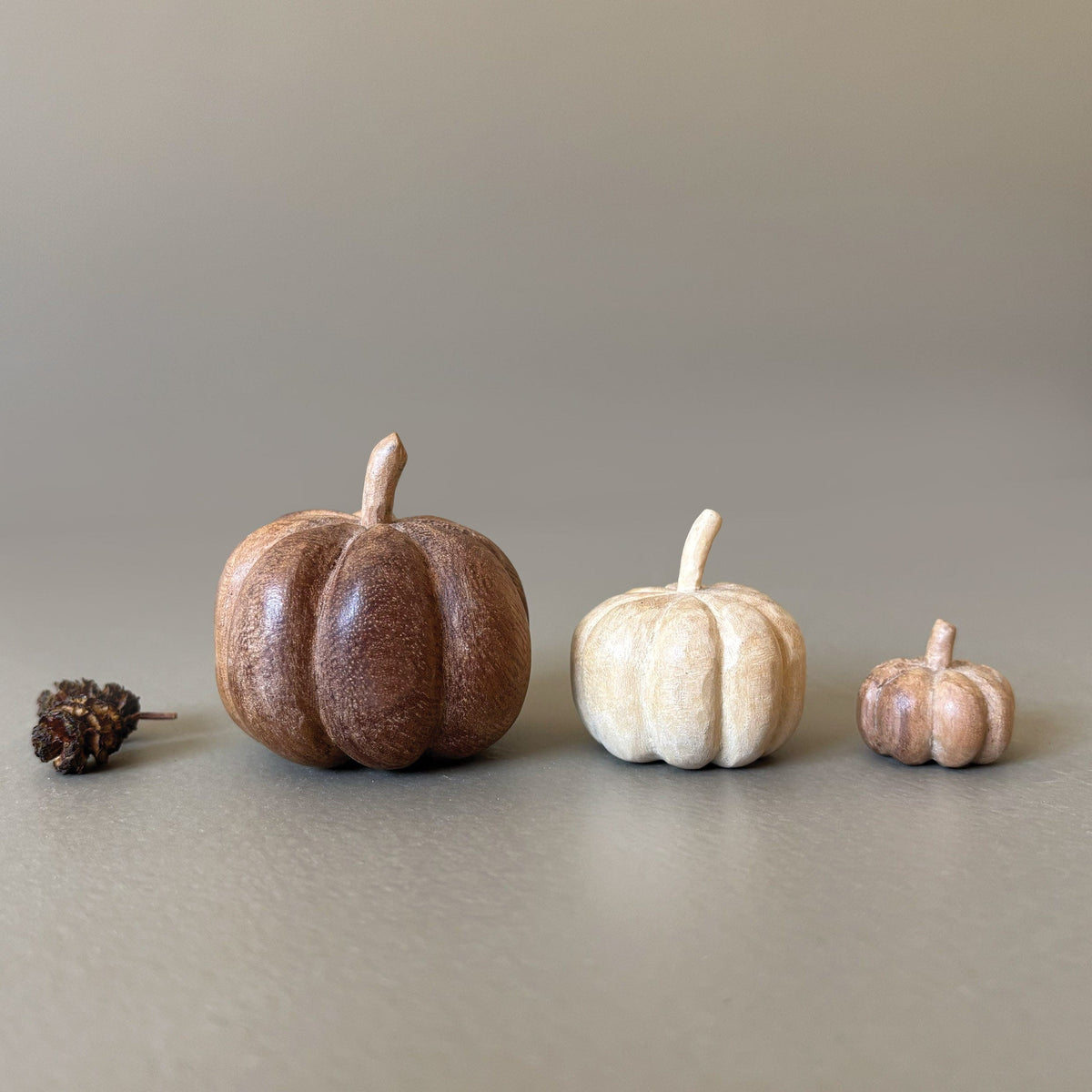 East of India White Wooden Pumpkin - Medium ornament East of India White Wooden Pumpkin - Medium