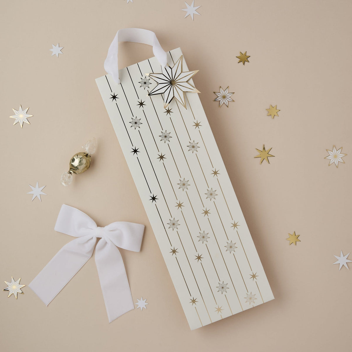 Gold Star Bottle Gift Bag | Hootyballoo White & Gold Christmas Bottle Bag Gift Bags Gold Star Bottle Gift Bag