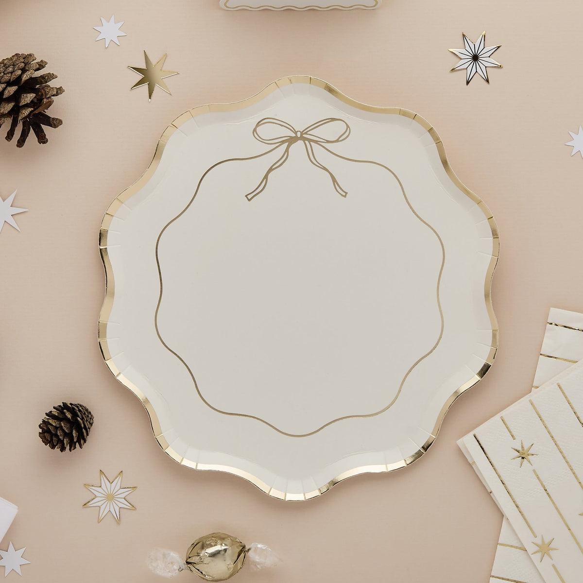 Gold & White Wavy Edge Bow Paper Party Plates x 8 | Hootyballoo Disposable Plates Gold & White Wavy Edge Bow Paper Party Plates x 8
