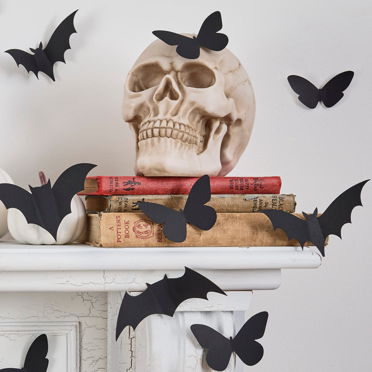 Halloween 3D Bats & Butterfly/Moth Decorations x 24 Party Decorations Halloween 3D Bats & Butterfly/Moth Decorations x 24