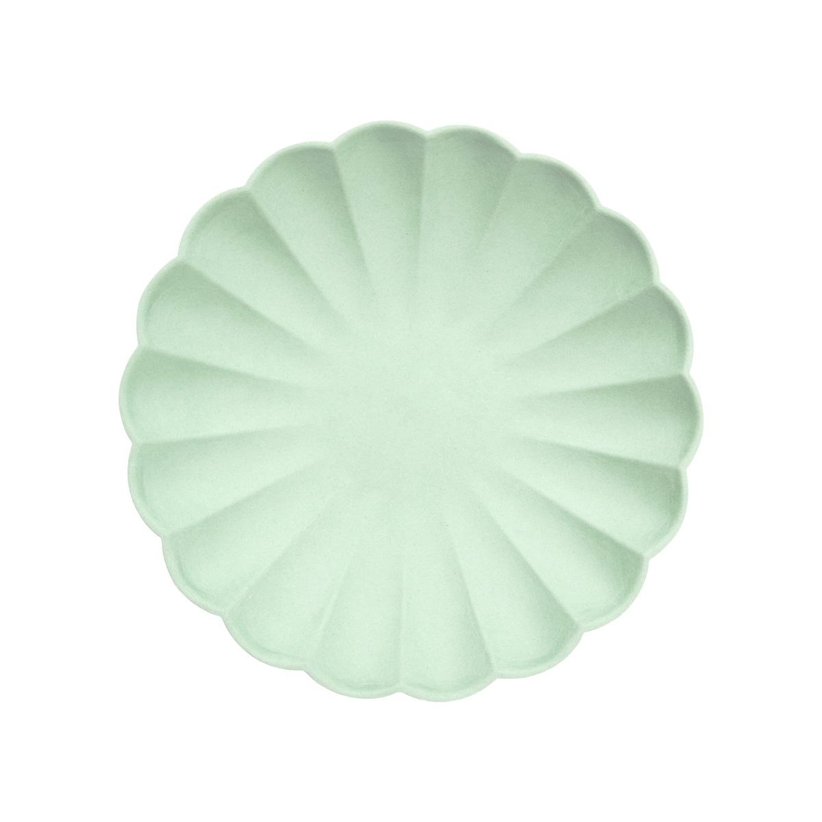 Mint Sorbet Compostable Small Party Plates x 8 | Meri Meri party plates Mint Sorbet Compostable Small Party Plates x 8