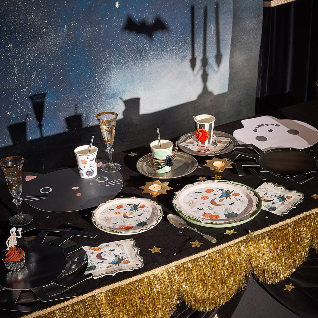 Ornate Edge Halloween Party Plates x 8 | Meri Meri party plates Ornate Edge Halloween Party Plates x 8