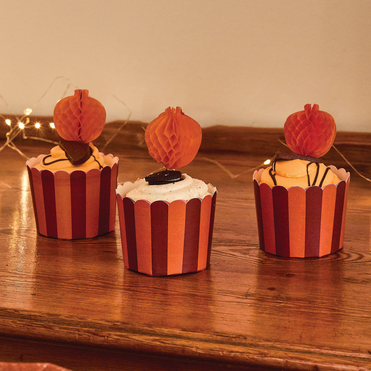 Pumpkin Honeycomb Food Picks & Food Cup Set | Halloween Party Supplies UK Tableware Pumpkin Honeycomb Food Picks & Food Cup Set x 10