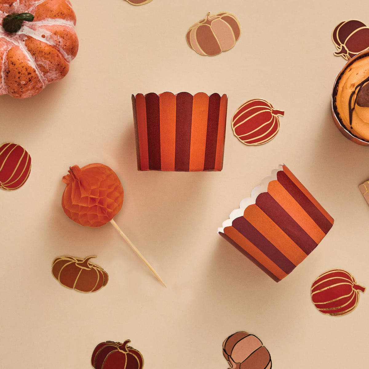 Pumpkin Honeycomb Food Picks & Food Cup Set | Halloween Party Supplies UK Tableware Pumpkin Honeycomb Food Picks & Food Cup Set x 10