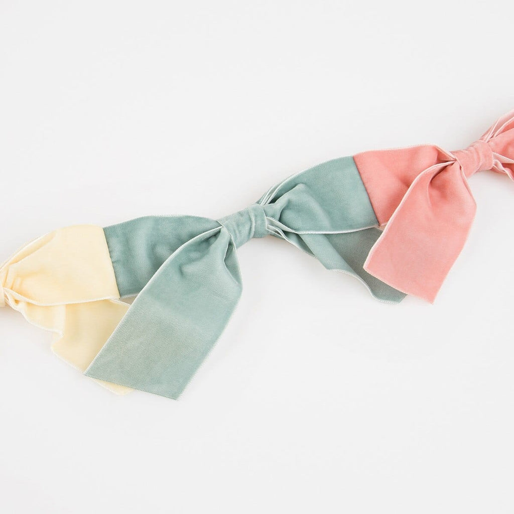 Velvet Bow Garland - Meri Meri Party Supplies Bunting Velvet Bow Garland