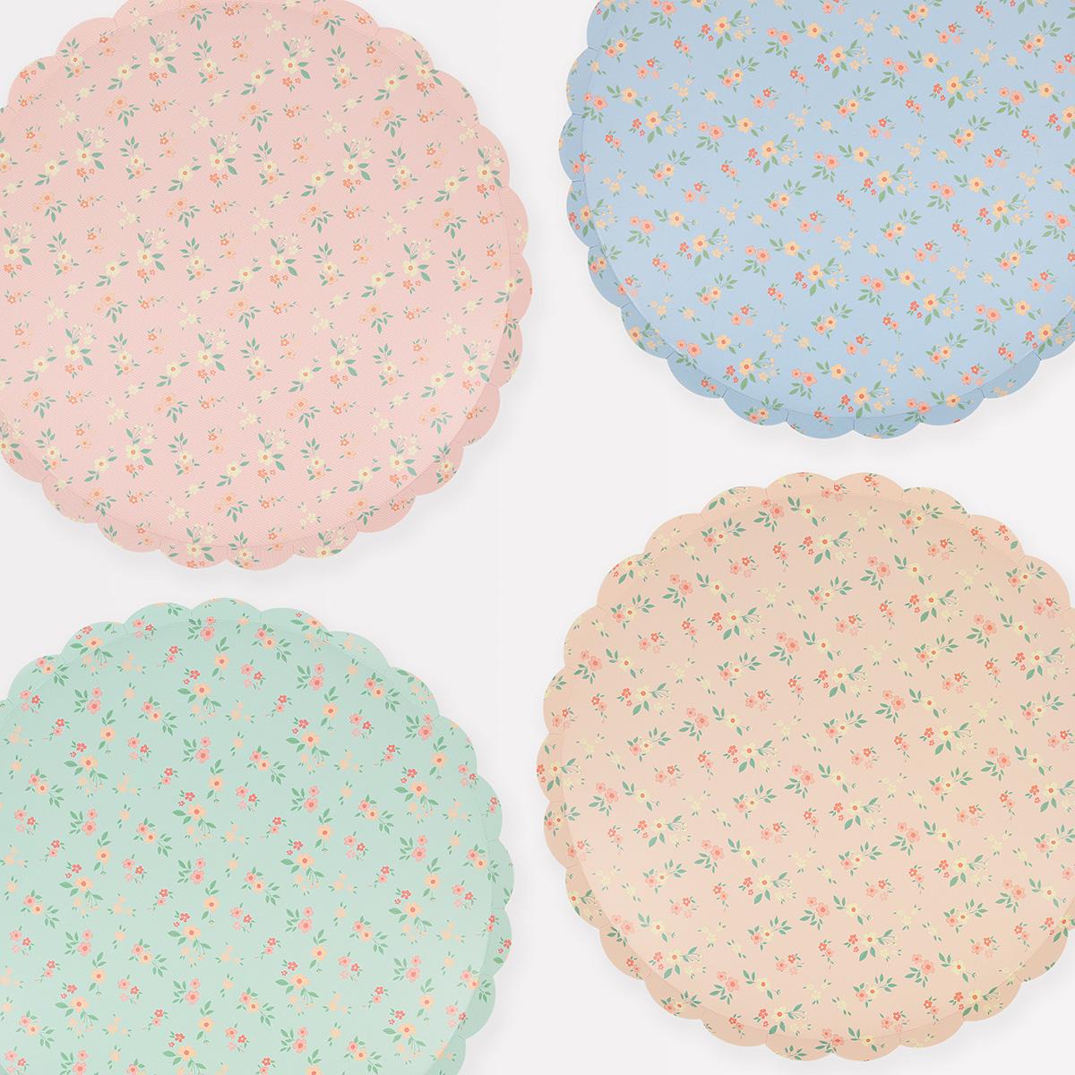 Vintage Ditsy Dinner Party Plates x 8 | Meri Meri party plates Vintage Ditsy Dinner Party Plates x 8
